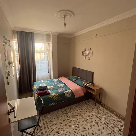 Kadikoeyde Merkezde Ev *